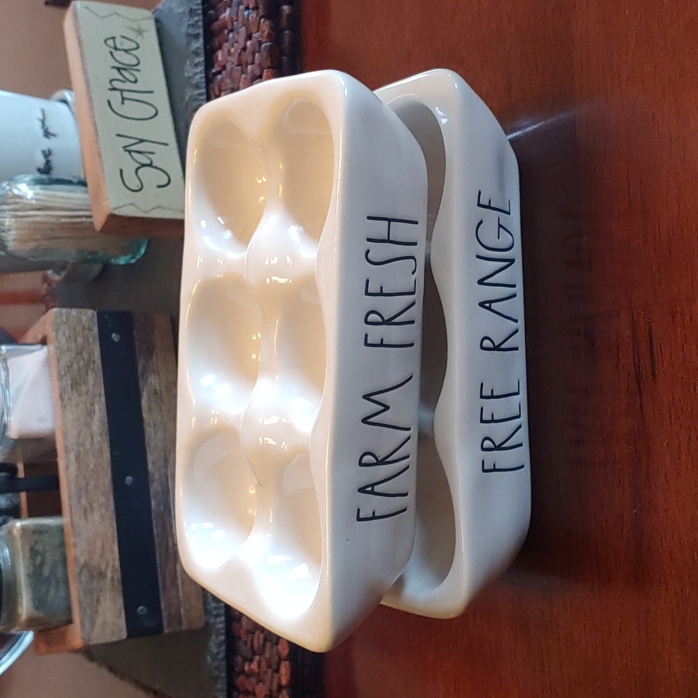 Set of 2 Rae Dunn Egg Holders
